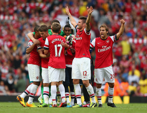 Arsenal celebrate Derby Day Victory
